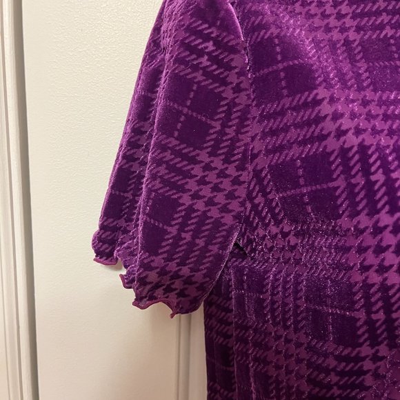 NWOT Nine West beautiful purple velvety short sleeve top size XS - Picture 5 of 5